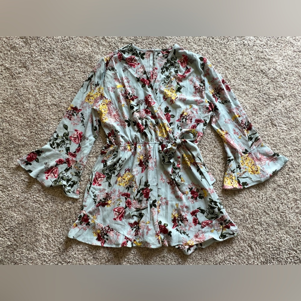 Women’s long sleeve floral romper | Size L